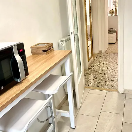 Boutique With Terrace Lejlighed