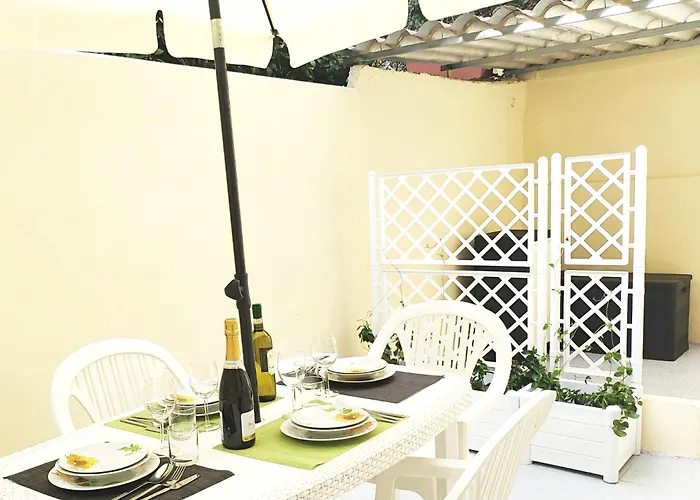 Boutique With Terrace Апартаменти