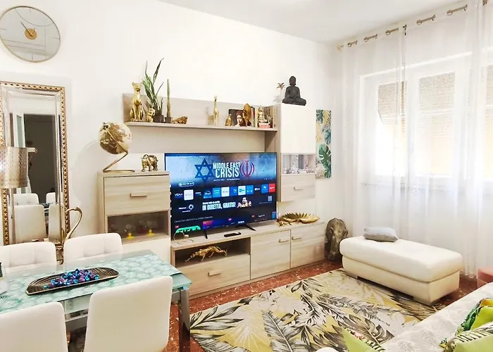 Boutique With Terrace Апартаменти