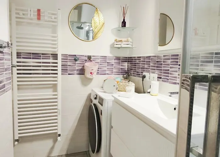 Boutique With Terrace * В'яреджо