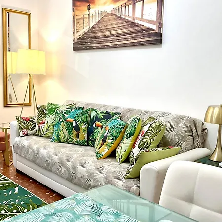 Boutique With Terrace Apartmán